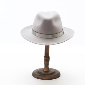 Avery / Light Grey